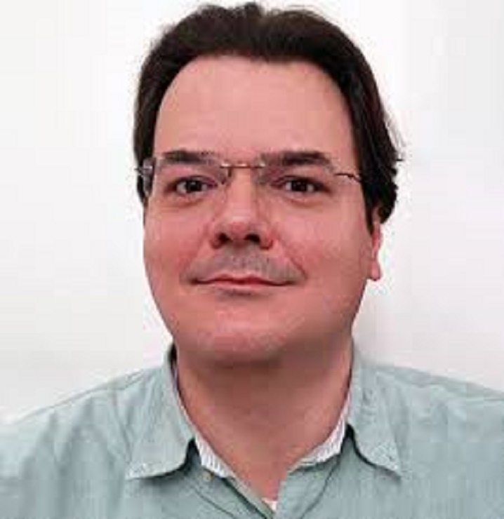 Dr. Maximilian Moser